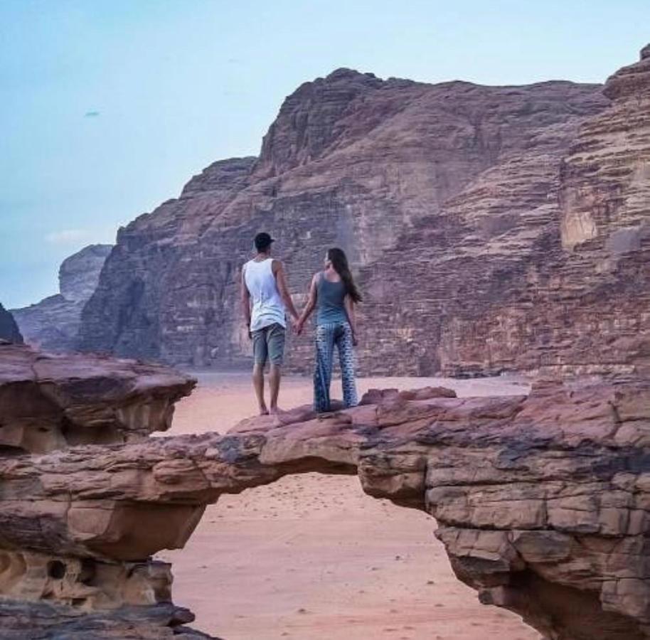 Wadi Rum Desert Camp מראה חיצוני תמונה